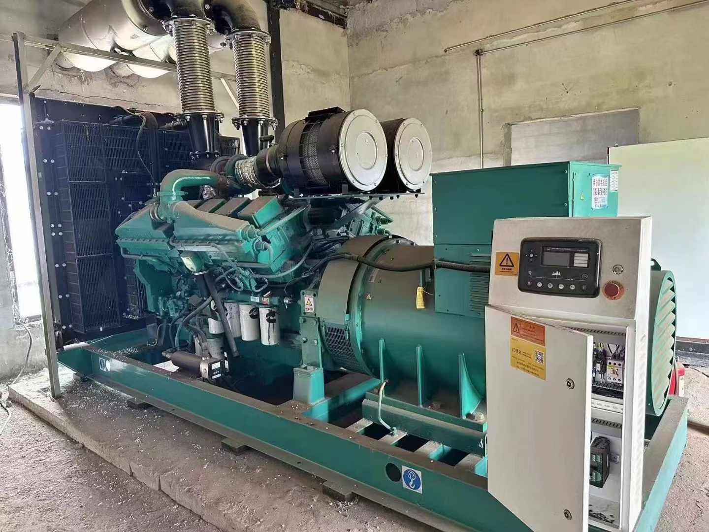 宕昌无功补偿装置的性能评估需要考虑哪些因素？