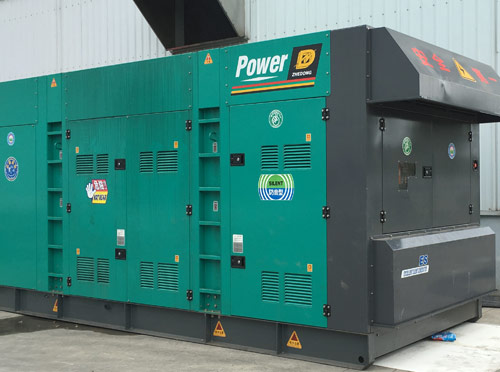 宕昌升级发电机组的过程中需要注意哪些安全事项？