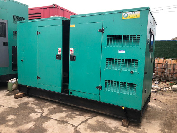 宕昌怎样合理控制磷酸铁锂蓄电池的充放电倍率以延长其使用寿命？