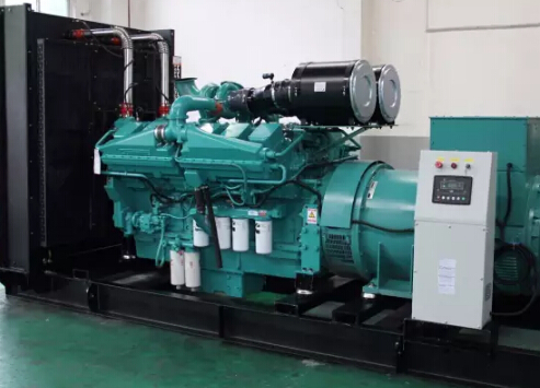 宕昌发电机如何选择合适的除垢剂来清洗水冷式机油散热器？